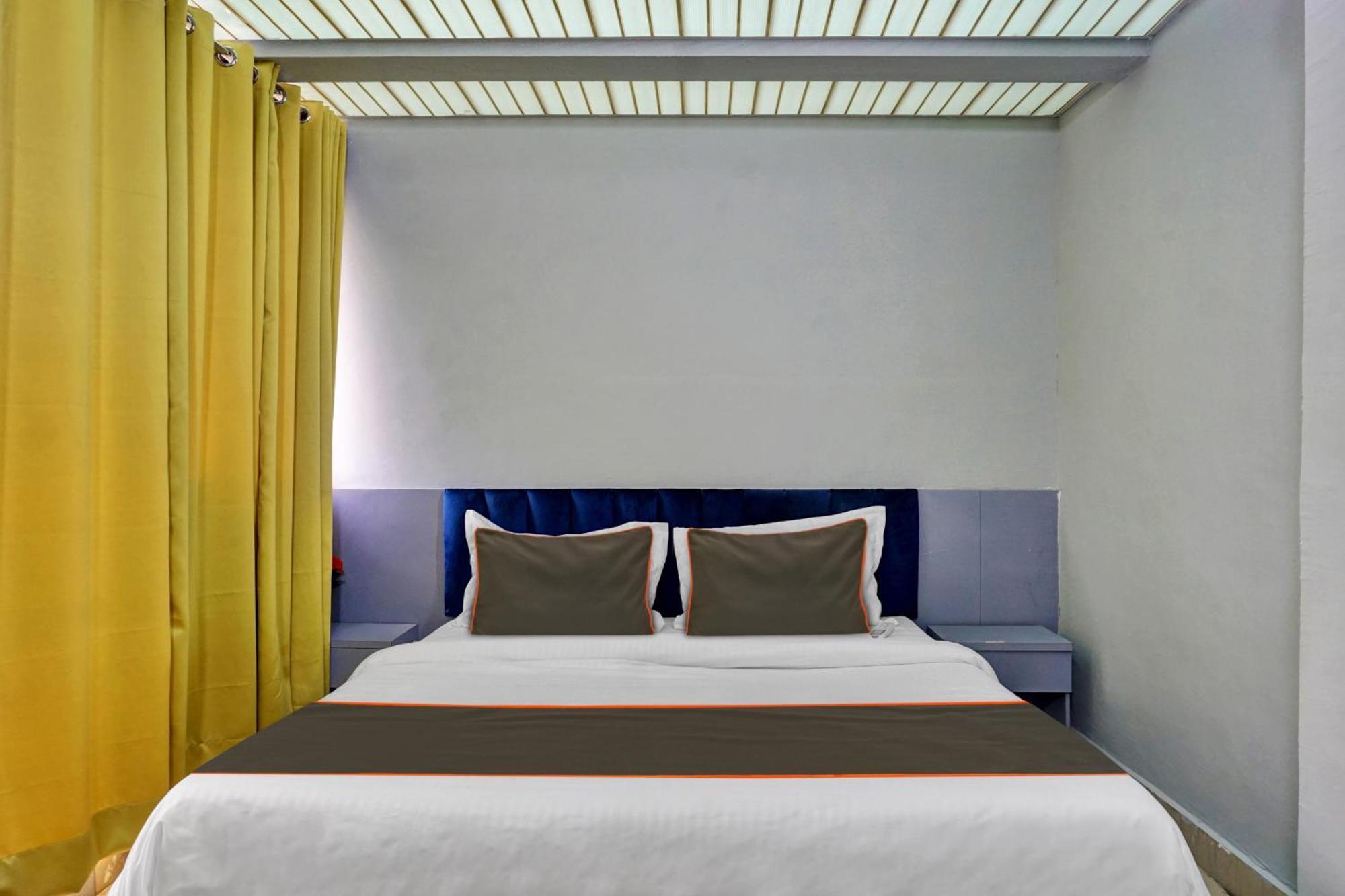 Collection O Baner Executive Stays Pune Exterior photo