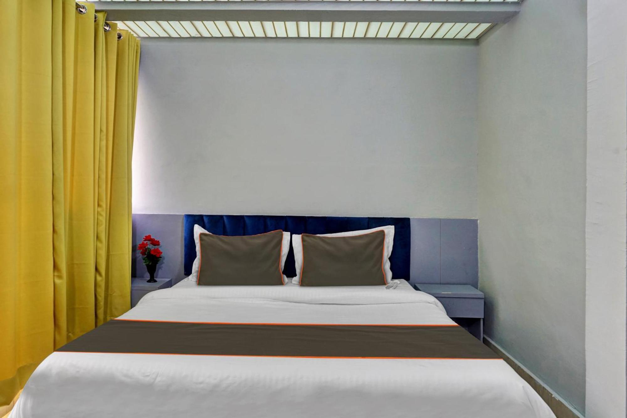 Collection O Baner Executive Stays Pune Exterior photo