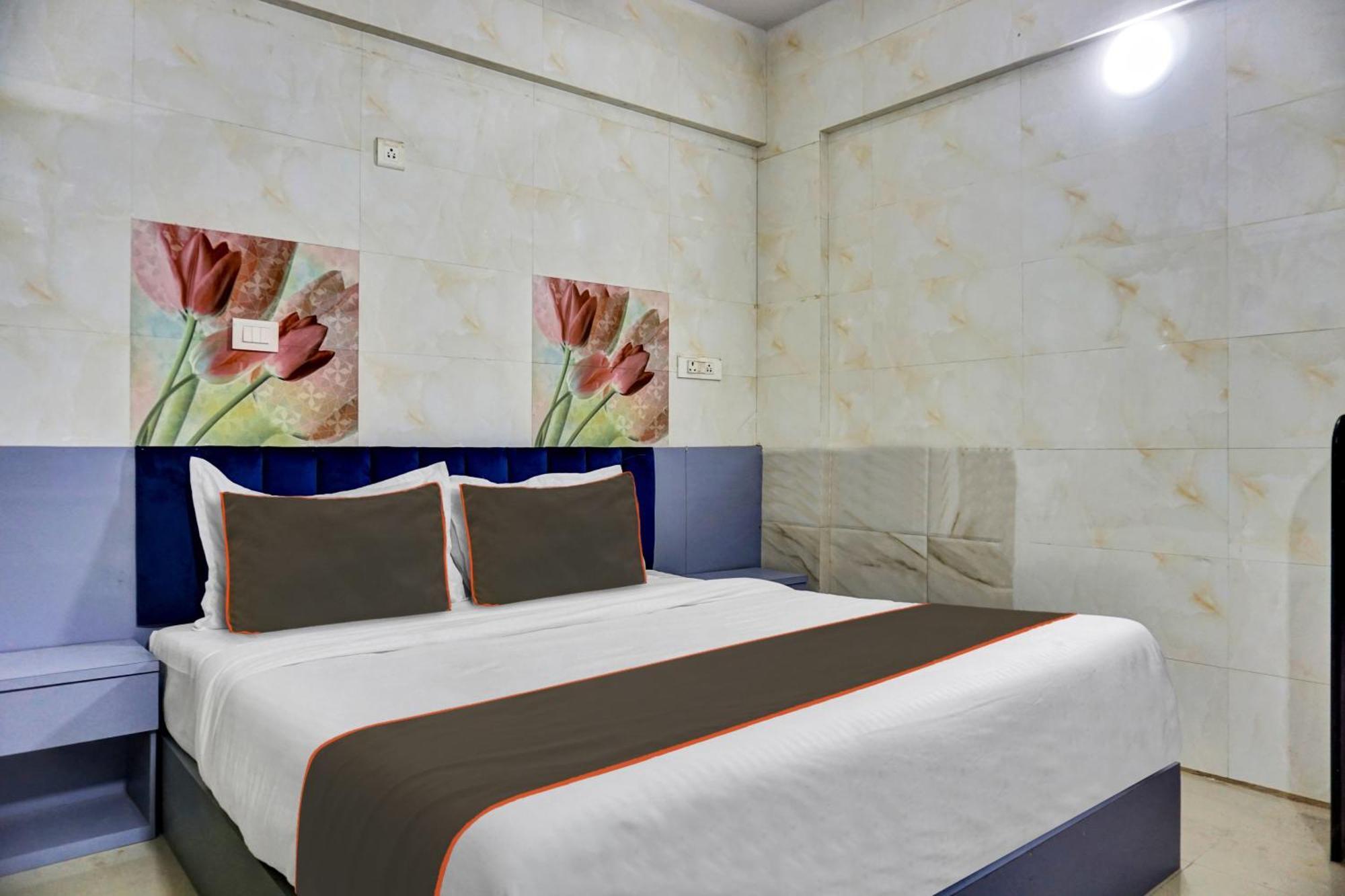 Collection O Baner Executive Stays Pune Exterior photo